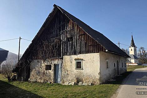 Дом, Камна-Горица: 3