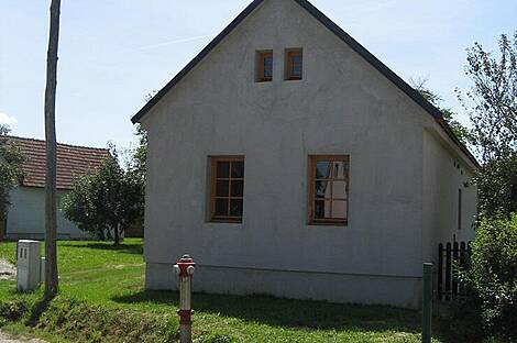 Дом, Кобиле: 2