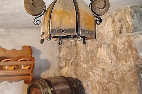 Градник Дом: 12