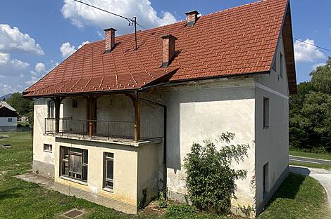 Жилище, баня Лока: 5