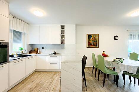 Ново Гриньян дуплекс: 12