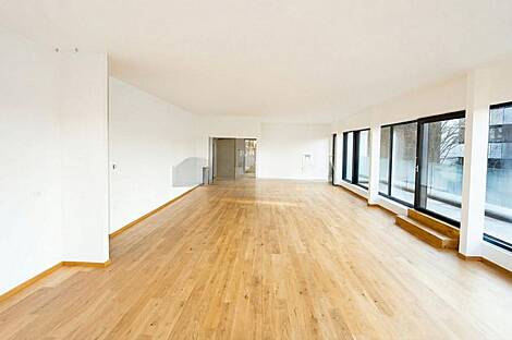 Центр Квартира 4 комнаты: 7