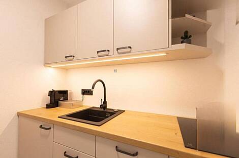 Центральная квартира с более чем пятью комнатами: 6