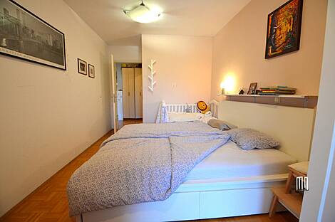 2-комнатная квартира в центре: 12