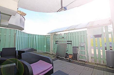 Квартира с двумя комнатами, атриумом и парковкой, расположенная на Новом Долгом Мосту.: 1