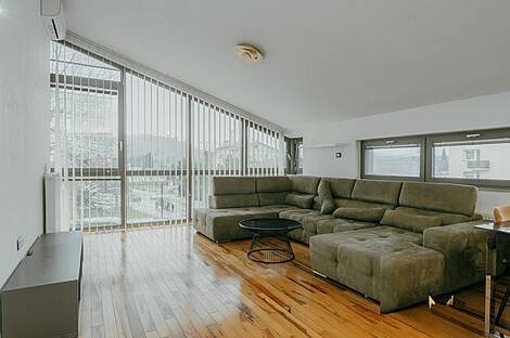 Квартира с тремя комнатами в Чрнуче.: 2