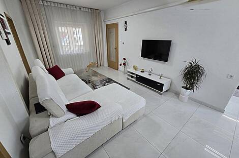 Квартира из трёх комнат в районе Бертоки: 6