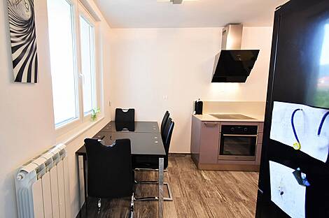 Квартира с тремя комнатами Хрпелье: 2