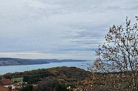 Жильё с пятью комнатами в Хрватини: 12