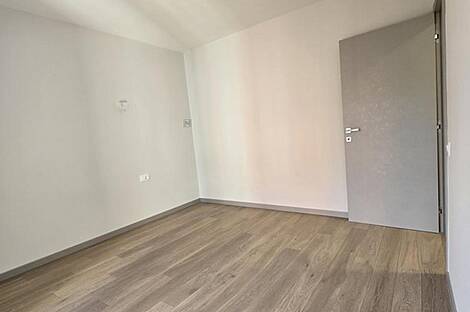 Изола: новая двухкомнатная квартира: 15