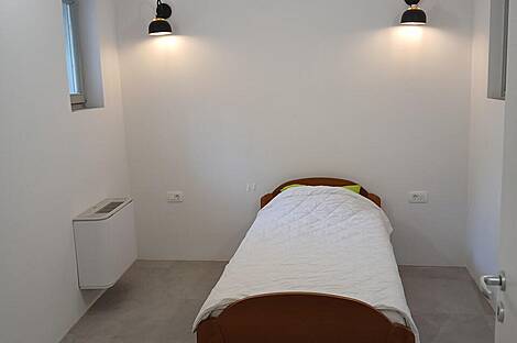 Трёхкомнатная квартира Новый Изол.: 3