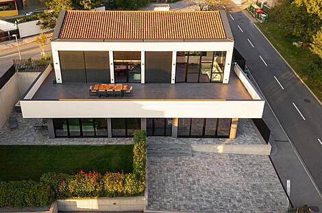 Дом в поселении Сежана: 2