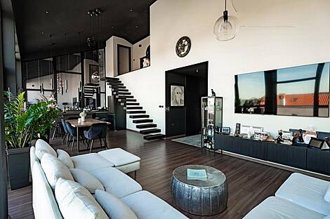 Дом в поселении Сежана: 12