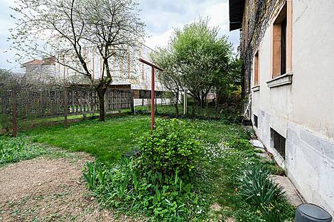 Квартира с тремя комнатами, Бежиград: 15