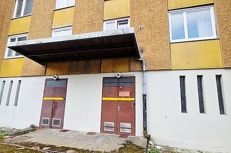 Коммерческая недвижимость в Бежиград: 3