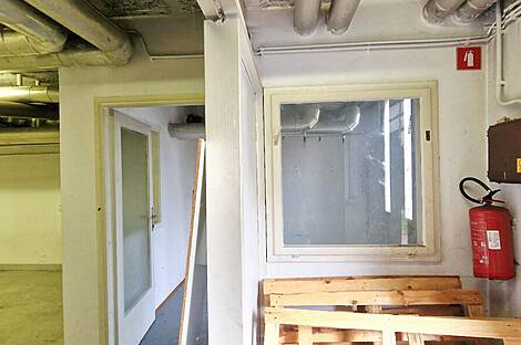 Коммерческая недвижимость в Бежиград: 8