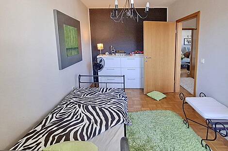 Квартира с четырьмя комнатами на улице Долинская: 4