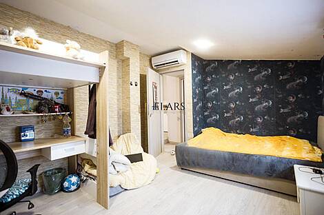 Квартира, имеющая 5 или более комнат в районе Сеча: 5