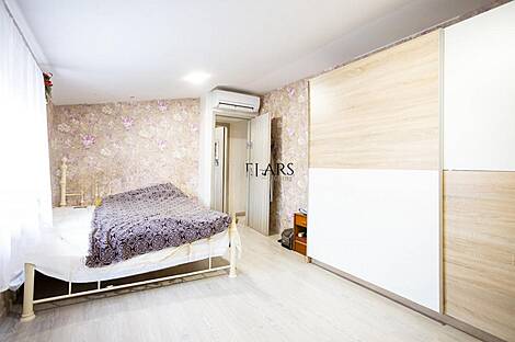 Квартира, имеющая 5 или более комнат в районе Сеча: 6