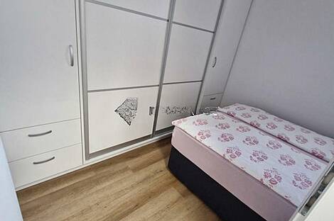 Двухкомнатная квартира в районе Рудника.: 4