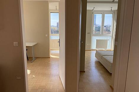 Квартира с тремя комнатами в Ново Любляно: 12