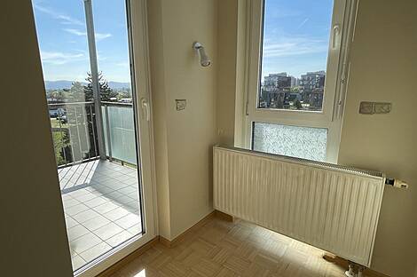 Квартира с тремя комнатами в Ново Любляно: 15