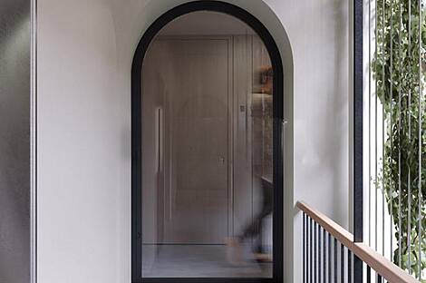 Центр, квартира с 2,5 комнатами: 3