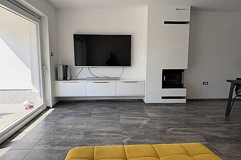 Здание с балконом Новый Дивача: 10