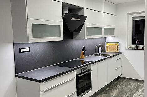 Здание с балконом Новый Дивача: 12