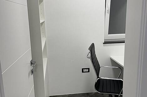 Здание с балконом Новый Дивача: 16