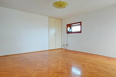 Трёхкомнатная квартира, расположенная на улице Линхартова.: 3