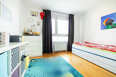 Квартира с тремя комнатами в Виче.: 3