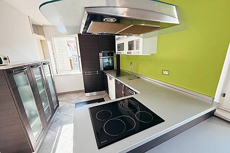 Пятикомнатное жилье Копер: 8