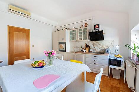 Четырехкомнатные апартаменты в Центральном районе.: 4