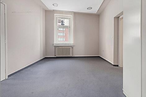 Апартаменты с четырьмя комнатами Шишка: 2