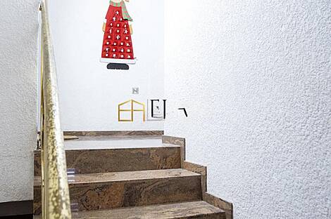 Многокомнатная квартира в Нова Сеча: 18