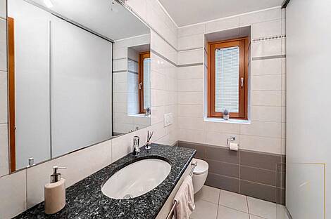 Дом, Новая Двойчек Любляна Бежиград.: 9