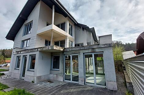 Дом, Садиня Вас: 2