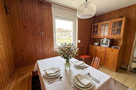 Здание с террасой в Чернуче.: 3