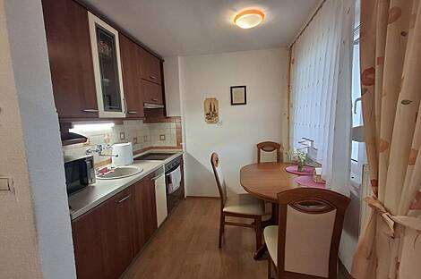 Дом с террасой под именем Ново Залог: 8