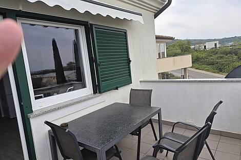 Новое 1,5-комнатное поле, дом: 12