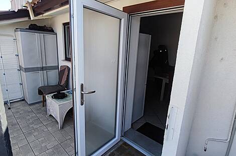 Квартира с двумя комнатами в Изоле: 2