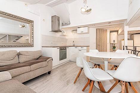 Квартира с четырьмя комнатами в Пиране: 2