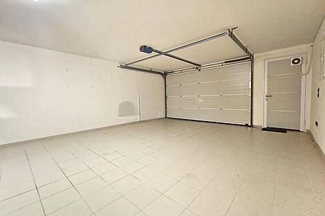 Здание, Малия: 18