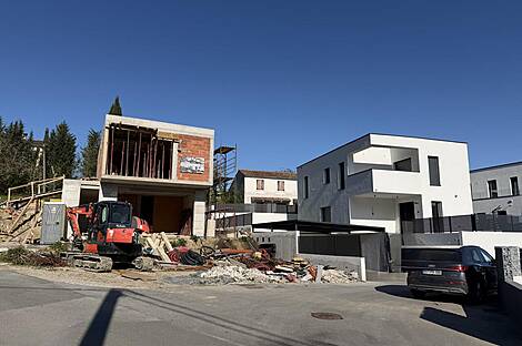 Объект Б на Бошамарине - это дом.: 13