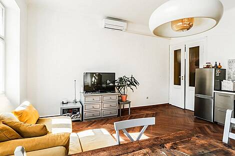 Трёхкомнатная квартира в центре: 11