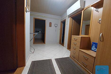 Трёхкомнатная квартира, район Рудника: 9