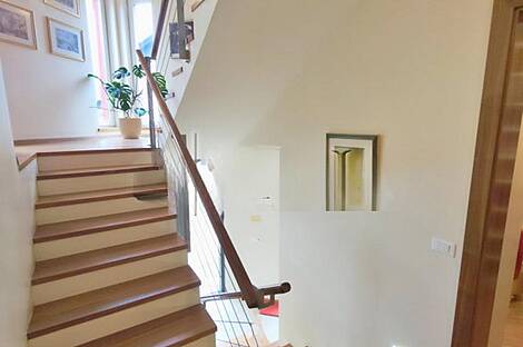 Дом, Раковник: 8