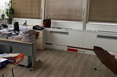 Офис в центре города: 2