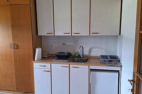 Нежилое помещение в Бизовике: 3